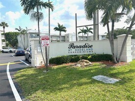 7701 SW 88th St in Miami, FL - Building Photo