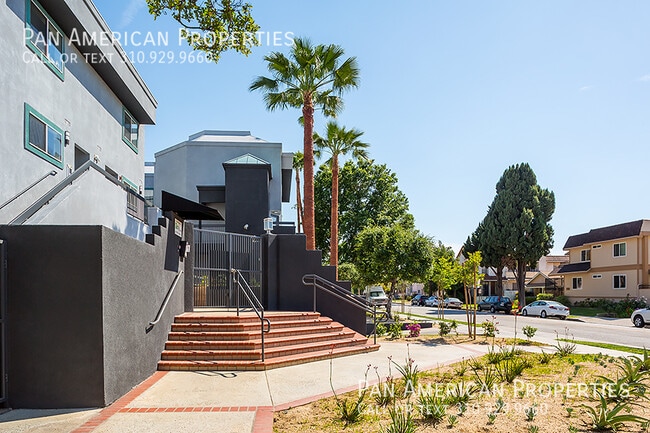 246 W Stocker St in Glendale, CA - Building Photo - Building Photo