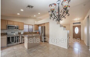 10824 W Sands Dr in Sun City, AZ - Building Photo - Building Photo