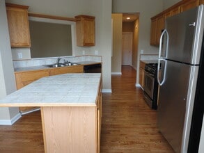 5150 Hyde Trl in Cumming, GA - Building Photo - Building Photo