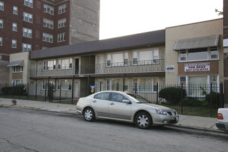 3014-3018 E Cheltenham Pl in Chicago, IL - Foto de edificio - Building Photo