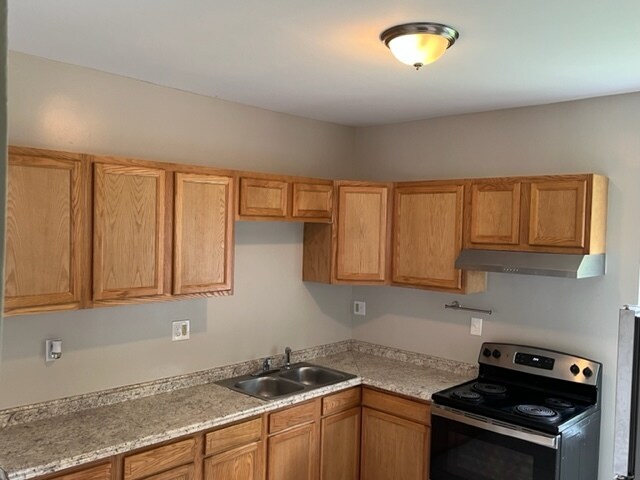 619 Collins St in Pittsburgh, PA - Building Photo - Building Photo