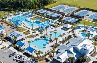 97 Thistleton Wy in St. Augustine, FL - Building Photo