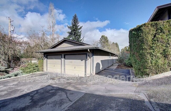 1623 Ash St in Vancouver, WA - Foto de edificio - Building Photo