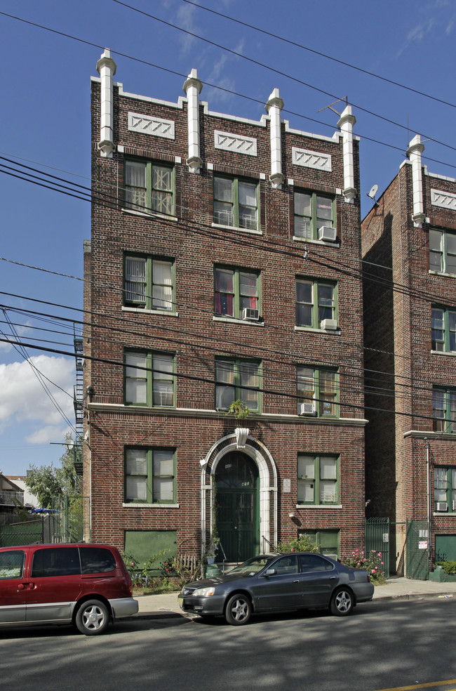 485 Garfield Ave in Jersey City, NJ - Building Photo - Building Photo