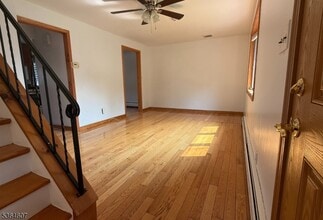 726 Midwood Rd in Ridgewood, NJ - Building Photo - Building Photo