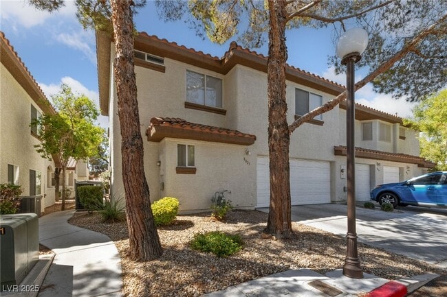 8025 Cherish Ave in Las Vegas, NV - Building Photo - Building Photo