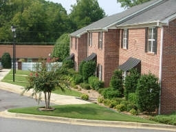 Erwin Pointe Townhomes in Cartersville, GA - Foto de edificio - Building Photo