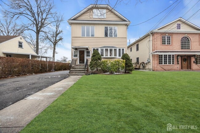 property at 128 E Colfax Ave