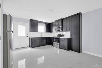 1620 El Camino Dr in Weslaco, TX - Building Photo - Building Photo