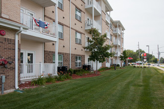 Golden Manor in Hammond, IN - Building Photo - Building Photo