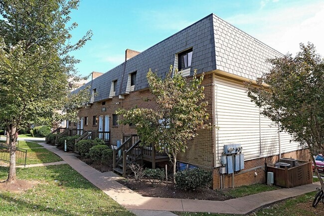 property at 2100 Jefferson Park Ave