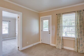 1833 Orangeburg St in North Charleston, SC - Building Photo - Building Photo