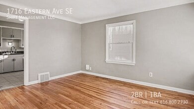 1716 Eastern Ave SE in Grand Rapids, MI - Building Photo - Building Photo