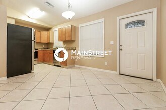 425 NW 4th St in Cape Coral, FL - Building Photo - Building Photo