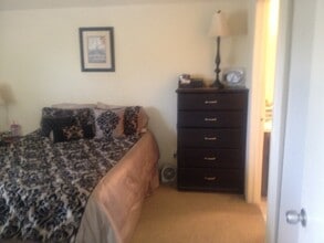 6151 Rancho Mission Rd, Unit #209 in San Diego, CA - Foto de edificio - Building Photo