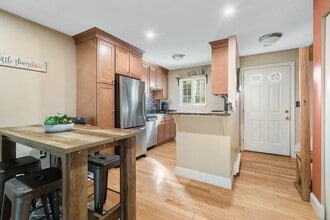 9 Adam St in Easton, MA - Building Photo - Building Photo