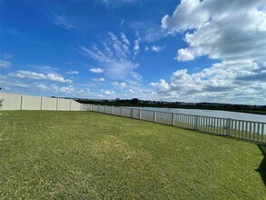 31875 Sun Kettle Lp in Zephyrhills, FL - Building Photo - Building Photo