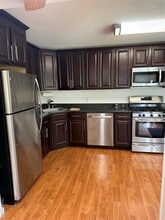 591 S Mountain Rd in New City, NY - Building Photo - Building Photo