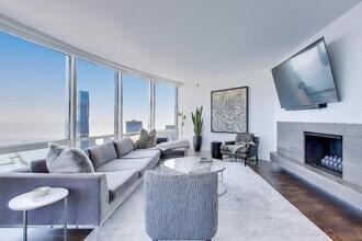 401 N Wabash Ave, Unit 68A in Chicago, IL - Building Photo - Building Photo