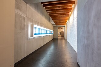 33 Water Street in Vancouver, BC - Building Photo - Lobby