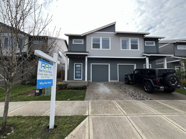 property at 2875 S Magnolia St