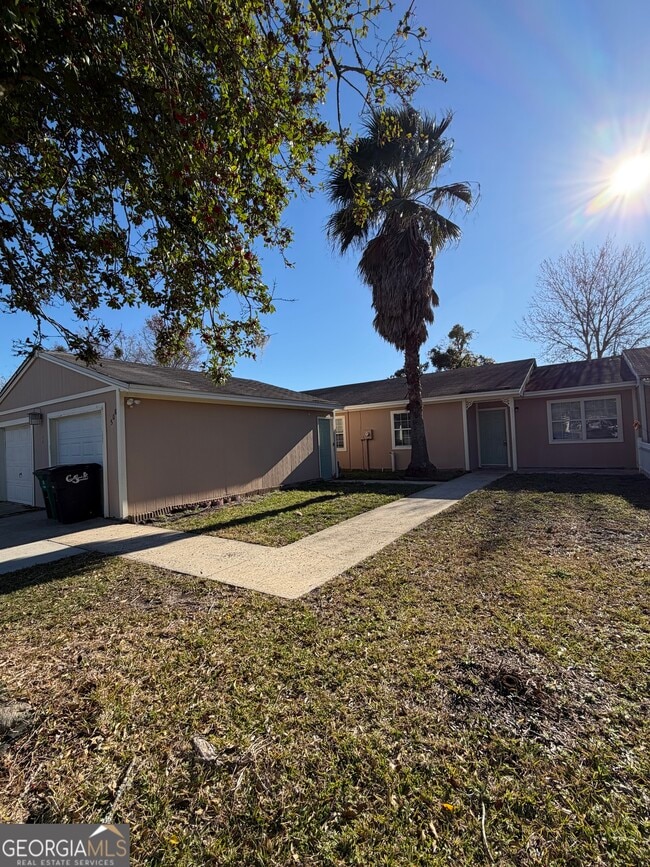 508 Chateau Cir in St. Marys, GA - Building Photo - Building Photo