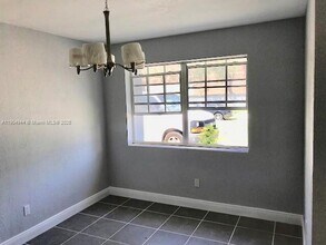 20560 SW 113th Rd in Miami, FL - Building Photo - Building Photo