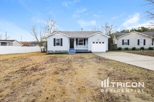 362 Park Ct N in La Vergne, TN - Building Photo