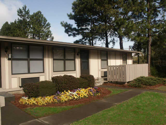 Cedarwood in Lexington, KY - Building Photo