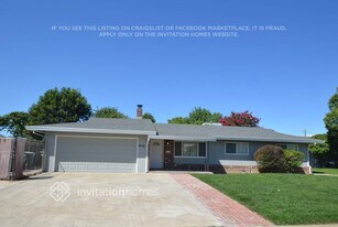 7668 Eastbreeze Cir in Sacramento, CA - Building Photo