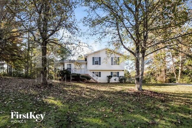 property at 140 Beverly Park Ct