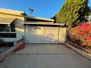 17042 Esperanza Dr in Perris, CA - Building Photo - Building Photo