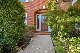 2619 W Dallas St in Houston, TX - Foto de edificio - Building Photo