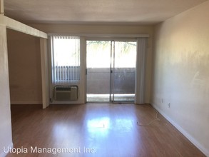 427 W 4th Ave in Escondido, CA - Building Photo - Building Photo