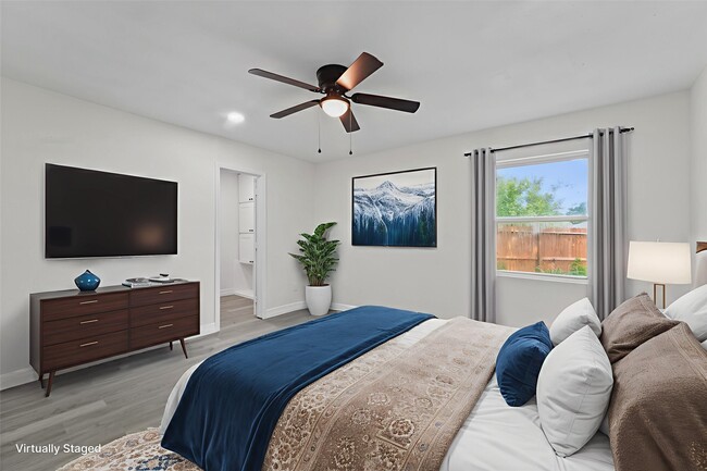 1615 Hiller St in Houston, TX - Building Photo - Building Photo