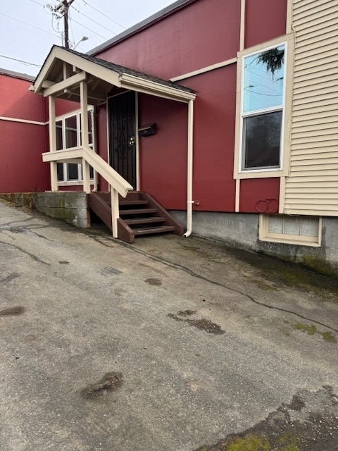 1115 Perry Ave in Bremerton, WA - Building Photo - Building Photo