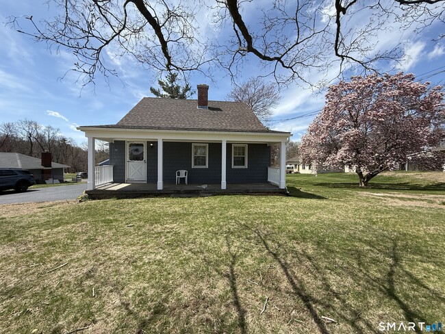 31 Waterbury Rd in Prospect, CT - Building Photo - Building Photo