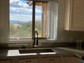 8880 E Paraiso Dr, Unit 221 in Scottsdale, AZ - Foto de edificio - Building Photo