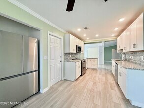 10373 Windfern Ct N in Jacksonville, FL - Building Photo - Building Photo