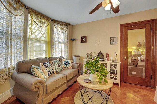 5625 Post Rd in Bronx, NY - Building Photo - Building Photo