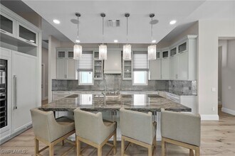 590 Carica Rd in Naples, FL - Building Photo - Building Photo