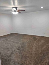 1036 Raven Way in Eagle Mountain, UT - Building Photo - Building Photo
