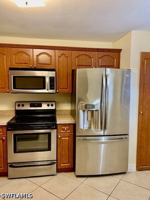 property at 729 Landover Ct