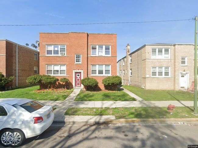 6522 N Seeley Ave, Unit 2