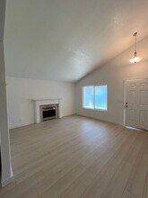 1229 33rd Pl in Forest Grove, OR - Building Photo - Building Photo