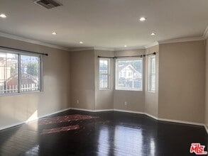 2317 S Harcourt Ave in Los Angeles, CA - Building Photo - Building Photo