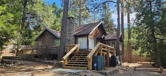 54095 S Circle Dr in Idyllwild, CA - Building Photo