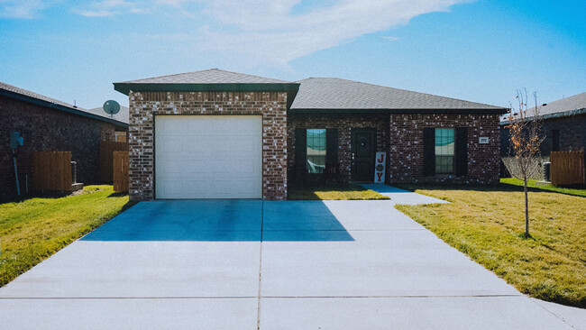 202 Yates St in Amarillo, TX - Building Photo - Building Photo