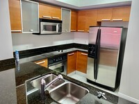 2030 S Douglas Rd, Unit 501 in Coral Gables, FL - Building Photo - Building Photo